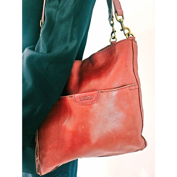 American Leather Co. Handbags - American Leather Co Brown Leather Shoulder Bag Zip Detachable Strap